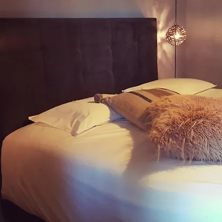 Bed & Breakfast Le Des Flaneurs *